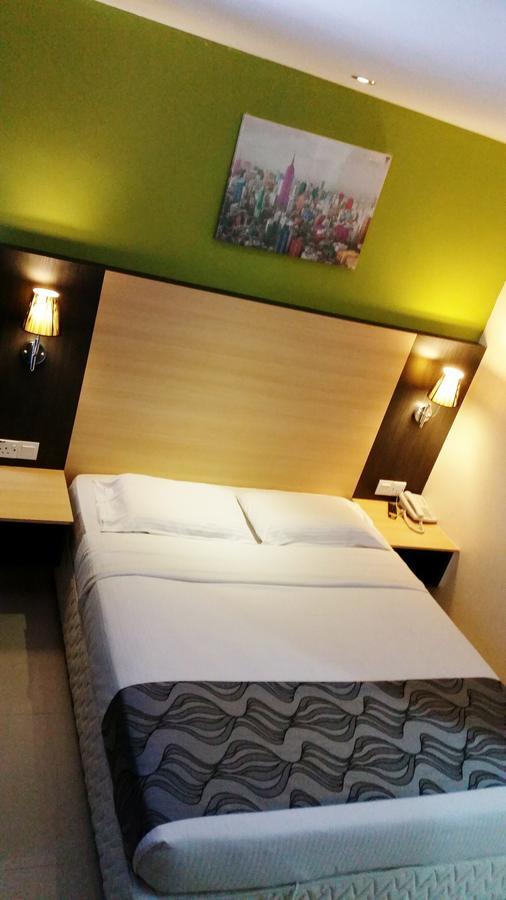 Oyo 786 The Citilite Hotel Κουαντάν Εξωτερικό φωτογραφία